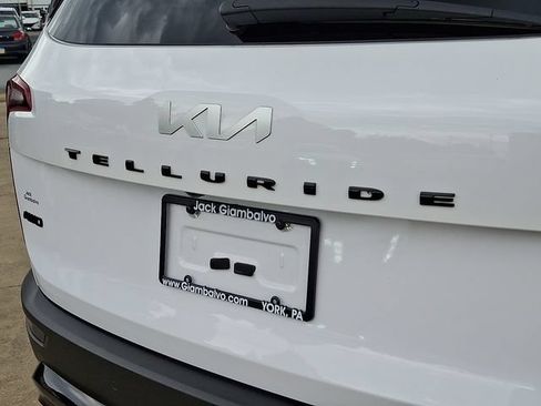 Used 2022 Kia Telluride SX w/ SX Prestige Package AWD/4WD image 31