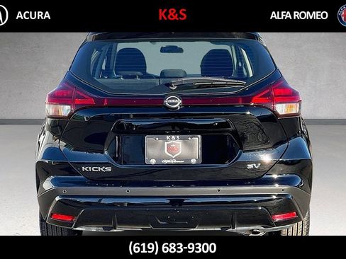 Used 2024 Nissan Kicks SV image 32