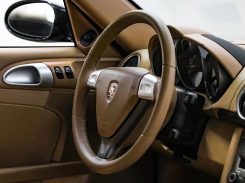 Used 2007 Porsche Cayman image 8