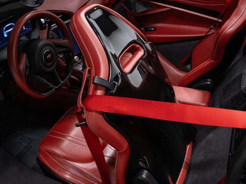 Used 2024 McLaren 750S Spider image 71