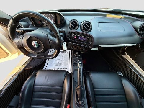 Used 2016 Alfa Romeo 4C Base w/ Convenience Group - Coupe image 13