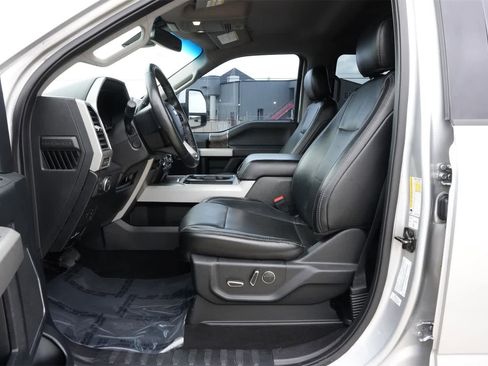 Used 2019 Ford F250 Lariat w/ Lariat Ultimate Package image 17