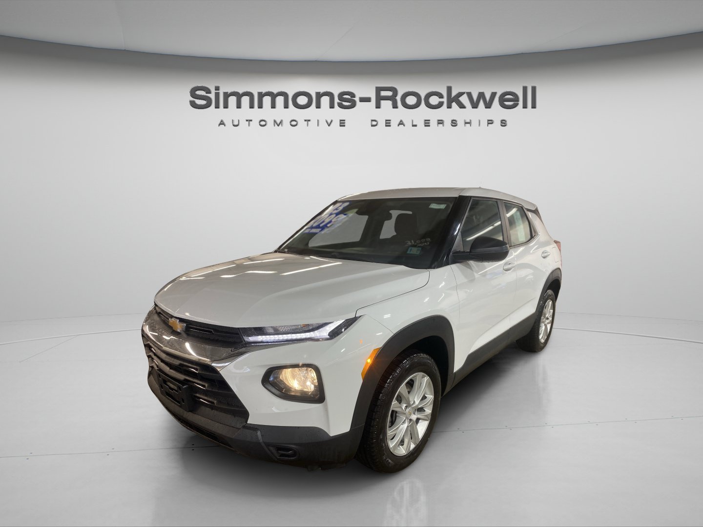 Used 2023 Chevrolet TrailBlazer LS AWD/4WD image 1