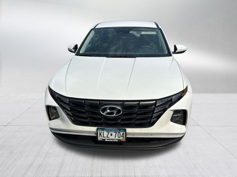 Used 2023 Hyundai Tucson SE AWD/4WD image 2