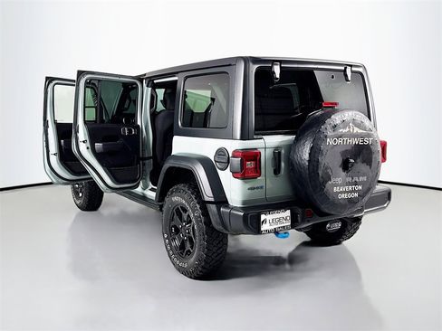 Used 2023 Jeep Wrangler Unlimited w/ Safety Group image 27