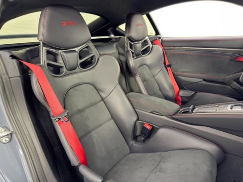 Used 2023 Porsche 718 Cayman GT4 image 40