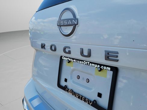 New 2026 Nissan Rogue Platinum image 37