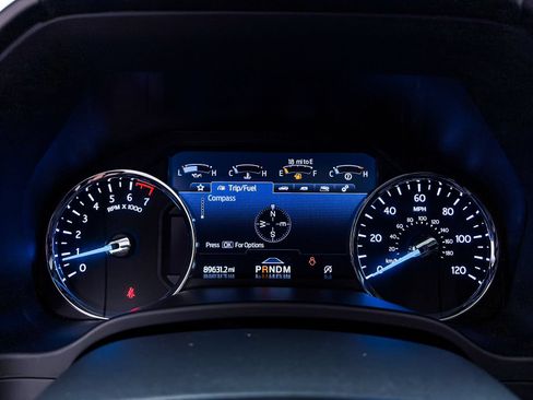 Used 2021 Ford Expedition Limited RWD image 30