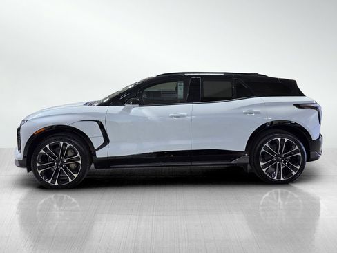 New 2026 Chevrolet Blazer EV SS image 4