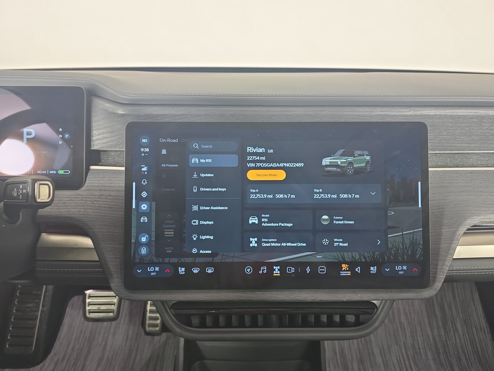 Used 2023 Rivian R1S Adventure Quad AWD/4WD image 29