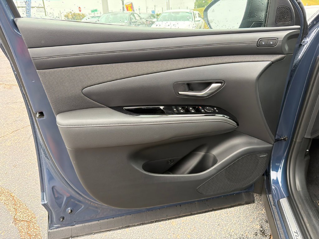 New 2026 Hyundai Tucson Limited FWD image 10