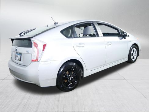 Used 2014 Toyota Prius Three w/ Solar Roof Package FWD image 7