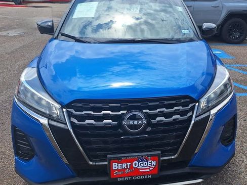 Certified 2024 Nissan Kicks SR image 2