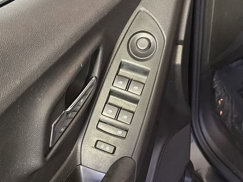 Used 2019 Chevrolet Trax LS w/ LPO, Protection Package FWD image 3