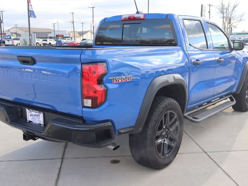 Used 2025 Chevrolet Colorado Trail Boss image 6