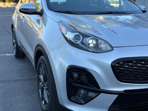 Used 2022 Kia Sportage Nightfall Edition FWD image 29