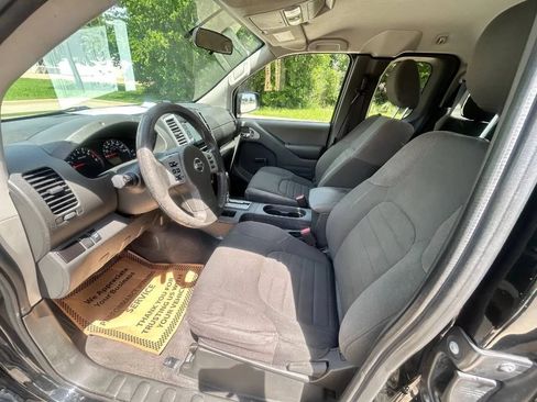 Used 2019 Nissan Frontier S RWD image 11