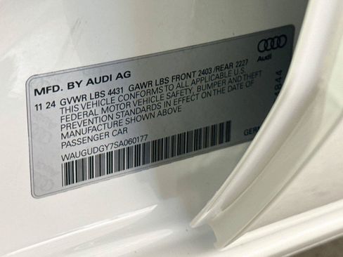 Used 2025 Audi A3 2.0T Premium AWD/4WD image 33