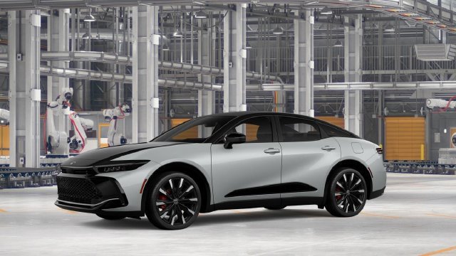 New 2027 Toyota Crown Platinum AWD/4WD image 2