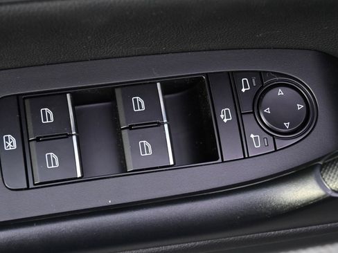 Used 2025 MAZDA CX-50 AWD 2.5 Turbo w/ Premium Pkg image 23