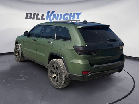 Used 2018 Jeep Grand Cherokee Altitude image 3