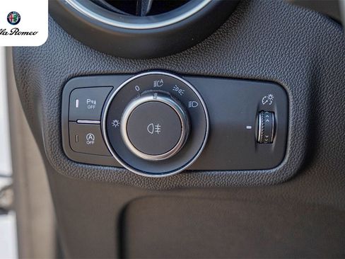 New 2025 Alfa Romeo Stelvio Sprint w/ Veloce Package image 17