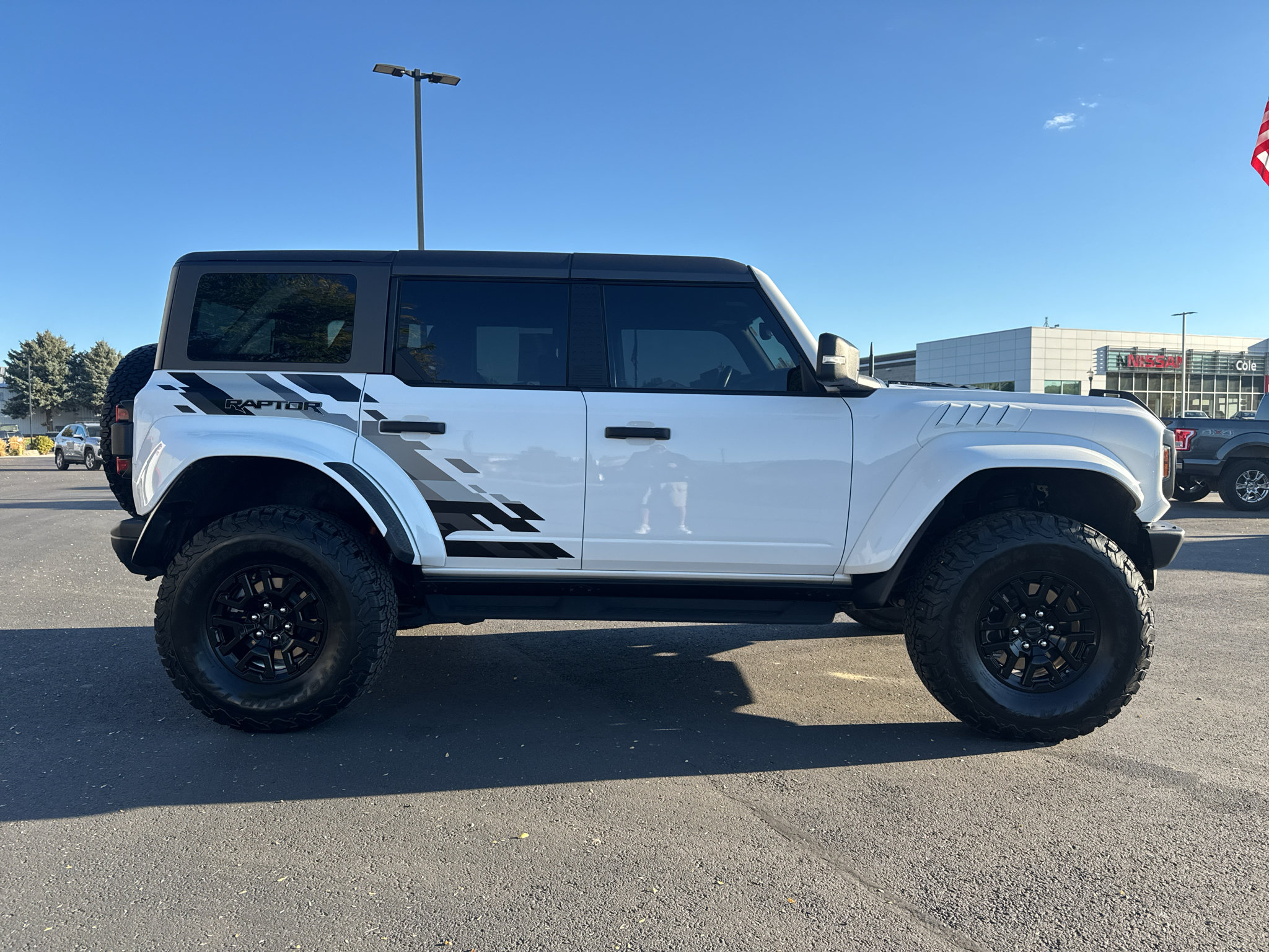 Used 2024 Ford Bronco Raptor AWD/4WD image 2