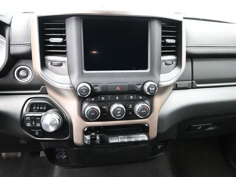 Used 2022 RAM 1500 Laramie AWD/4WD image 12