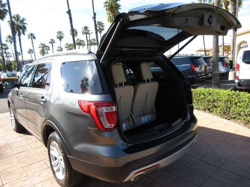 Used 2016 Ford Explorer XLT w/ Equipment Group 202A image 26