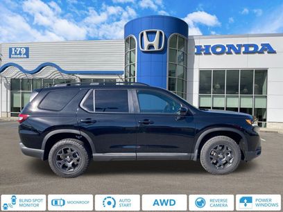 New 2025 Honda Pilot TrailSport