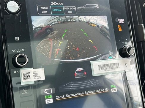 New 2026 Subaru Ascent Limited image 17