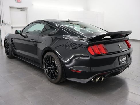 Used 2018 Ford Mustang Shelby GT350 w/ Electronics Package RWD image 6