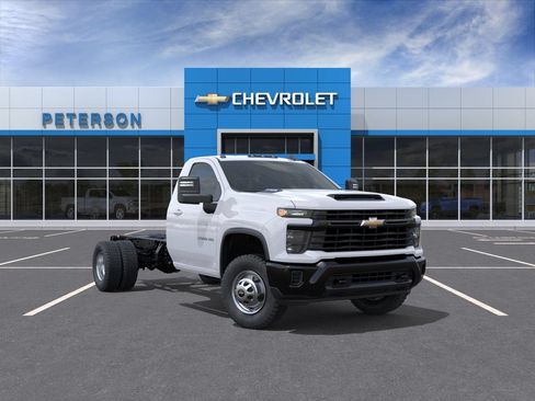 New 2026 Chevrolet Silverado 3500 W/T w/ WT Convenience Package AWD/4WD image 2