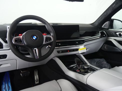 New 2026 BMW X5 M Competition w/ Executive Package image 18