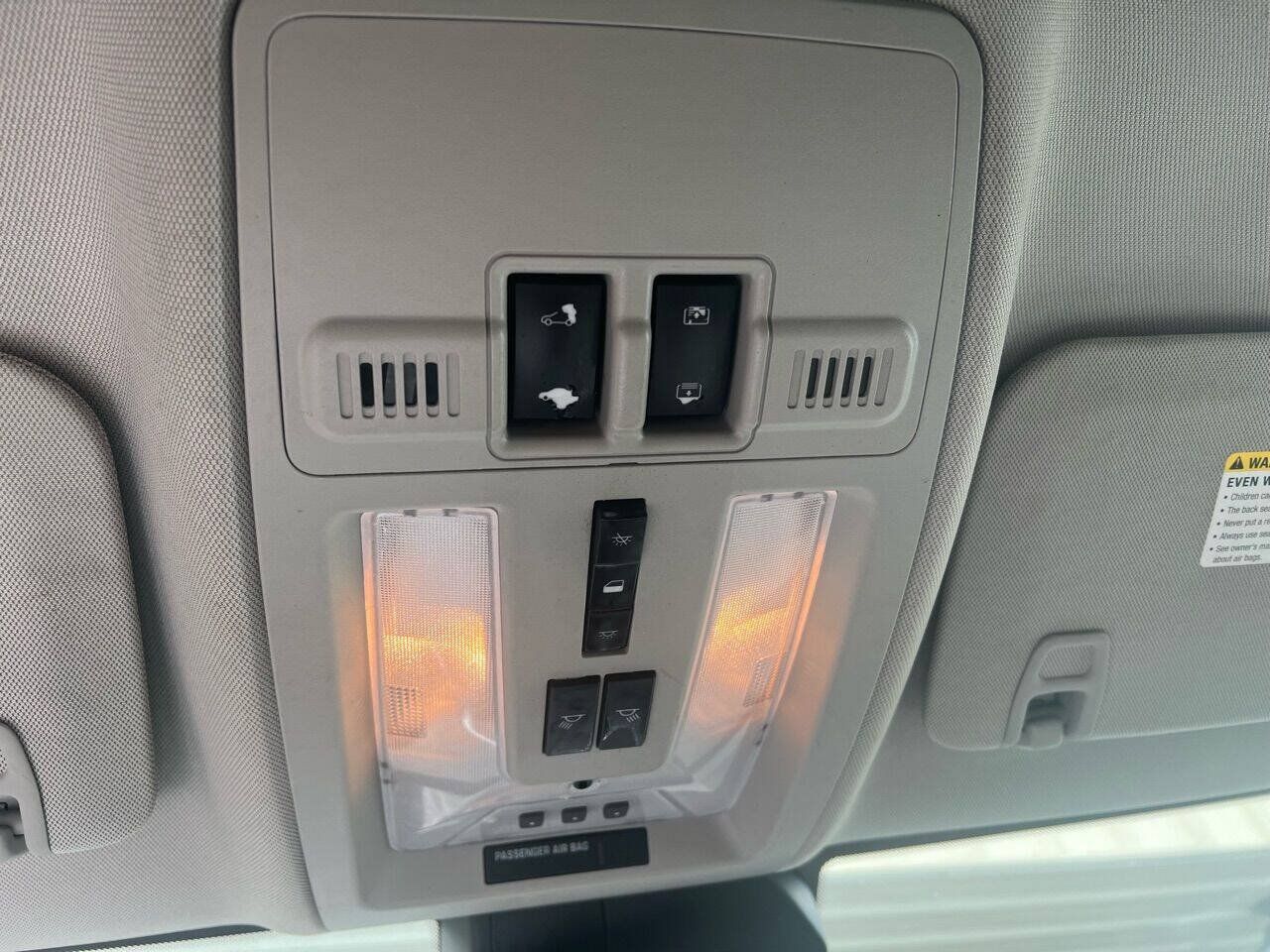 Used 2015 Cadillac SRX Performance w/ Driver Awareness Package FWD image 25