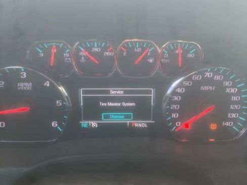 Used 2018 GMC Sierra 1500 SLT w/ SLT Preferred Package image 4