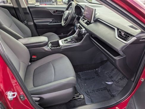 Used 2024 Toyota RAV4 LE image 5