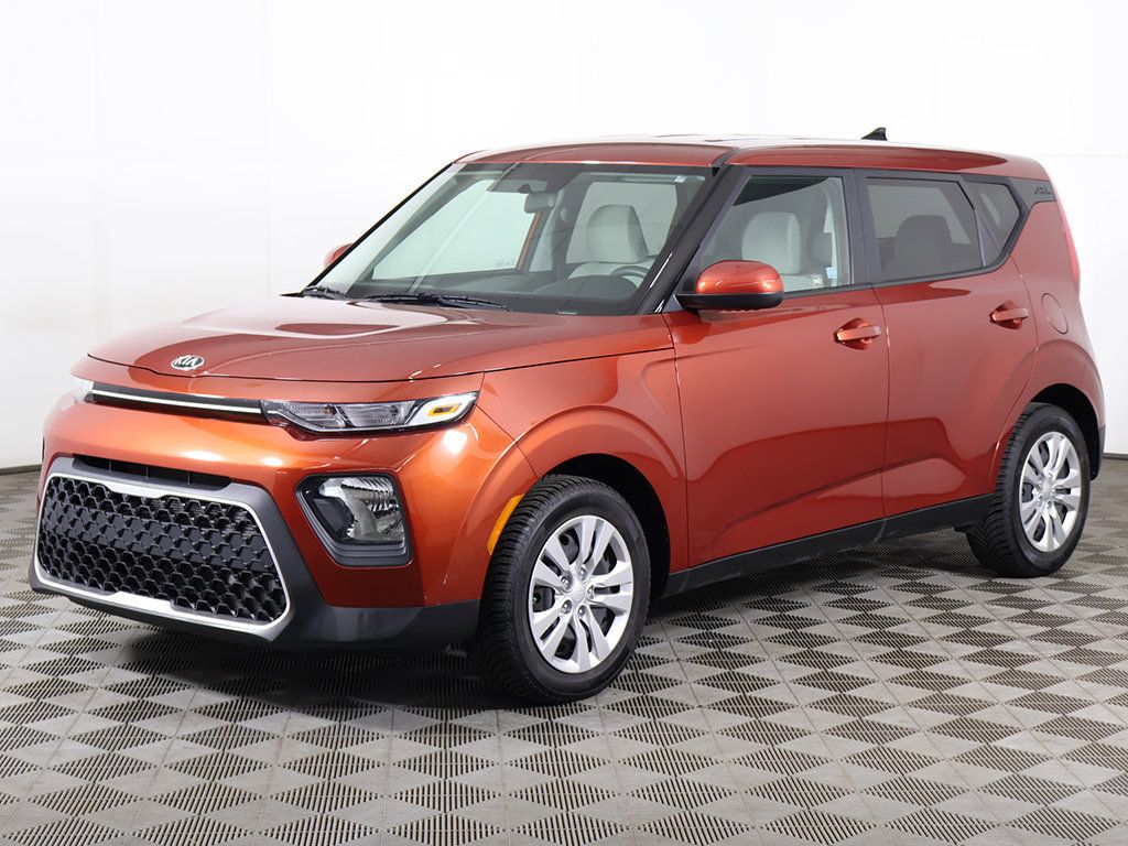 Used 2021 Kia Soul LX FWD image 5