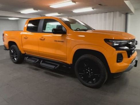 New 2026 Chevrolet Colorado Z71 w/ Technology Package AWD/4WD image 2
