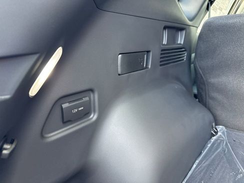 New 2026 Hyundai Tucson Blue SE image 36