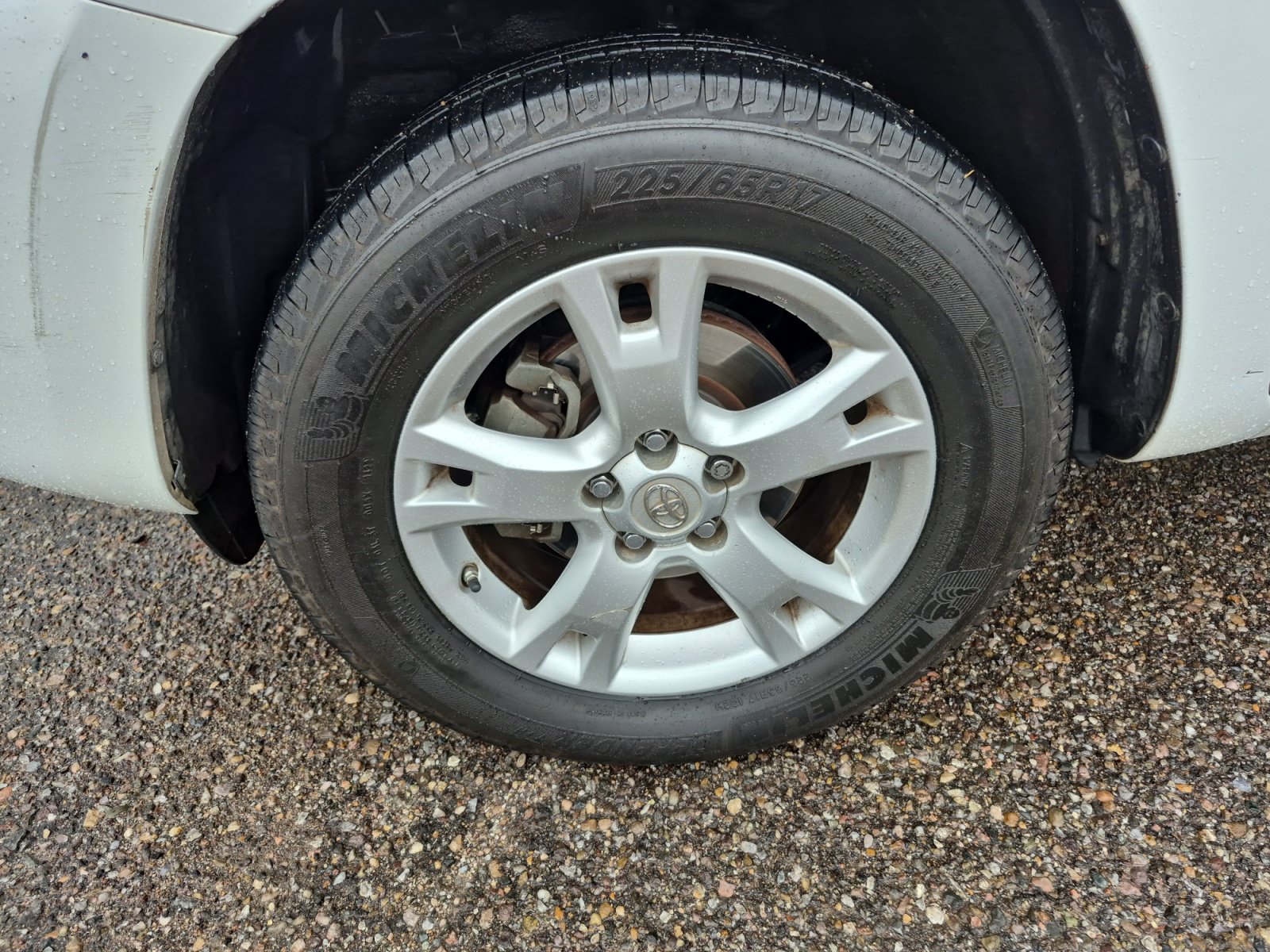 Used 2009 Toyota RAV4 4WD V6 w/ Tow Prep Pkg image 24