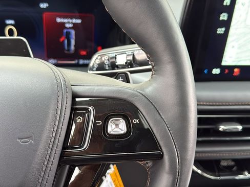 New 2026 Lincoln Aviator Reserve AWD/4WD image 28