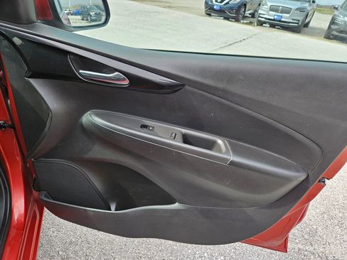 Used 2022 Chevrolet Spark LT w/ Driver Confidence Package image 31