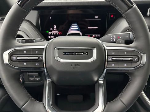 New 2026 GMC Yukon Denali w/ Denali Reserve Package image 24