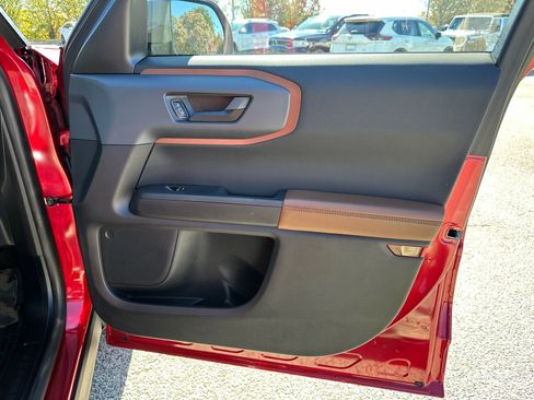 Used 2021 Ford Bronco Sport Outer Banks image 14