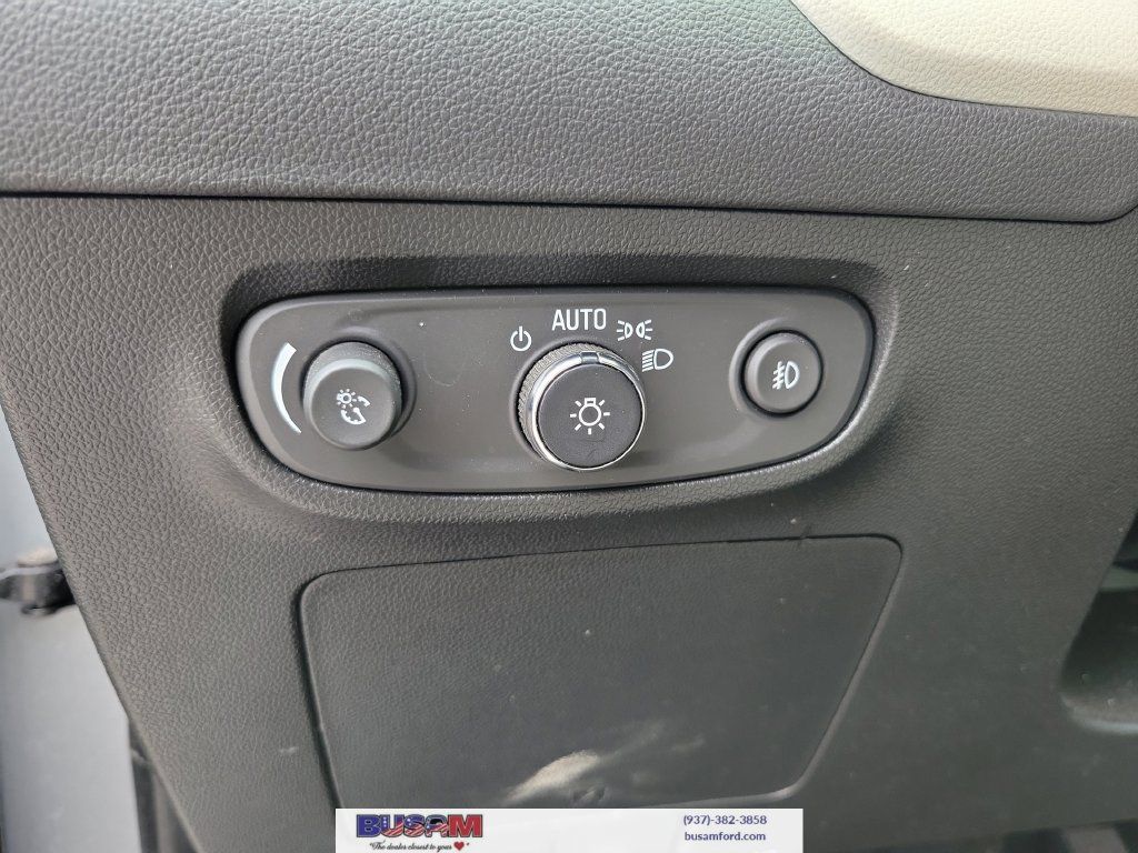 Used 2023 Buick Encore GX Preferred w/ Cold Weather Comfort Package FWD image 13