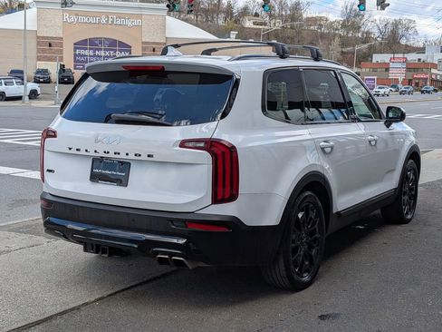 Used 2022 Kia Telluride SX w/ SX Prestige Package image 6