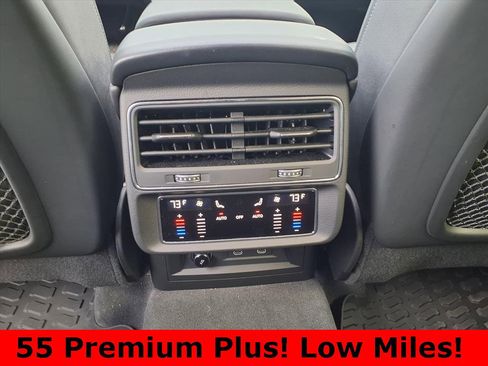 Used 2023 Audi Q8 Premium Plus w/ Premium Plus Package image 17