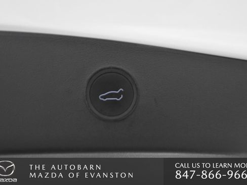 Used 2023 Tesla Model 3 Standard Range image 42