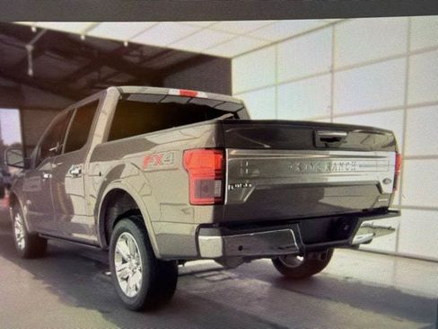 Used 2018 Ford F150 King Ranch w/ Equipment Group 601A Luxury AWD/4WD image 4